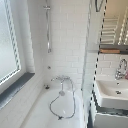 Modern Near Frankfurt Bitte Nur Ueber Air-bnb Buchen -perfect Location Lejlighed Neu-Isenburg